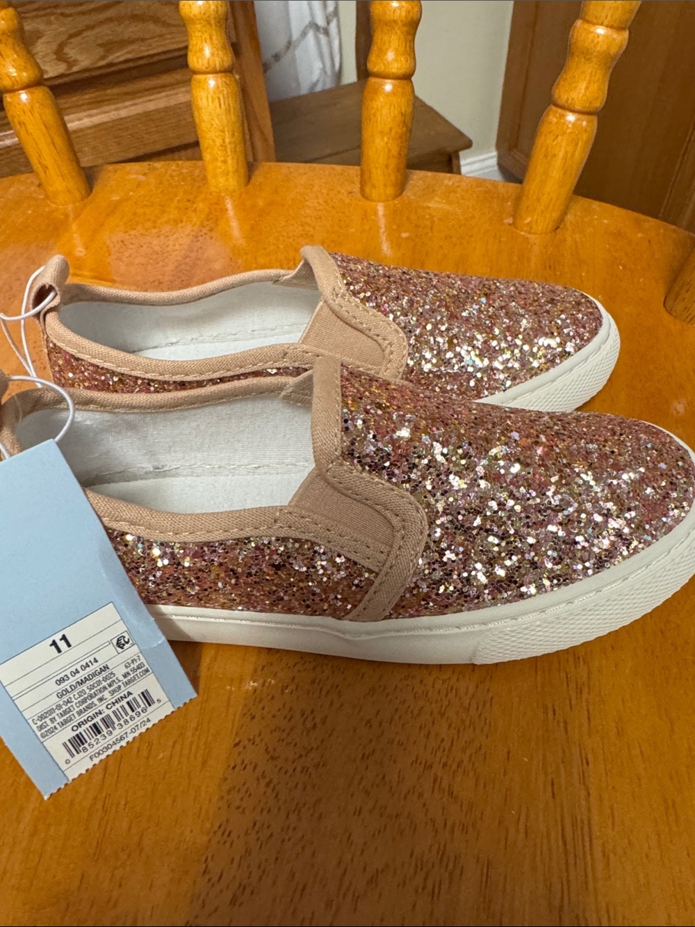 Cat & Jack NWT 11 Slip-On Glitter Sneakers - Rose Gold